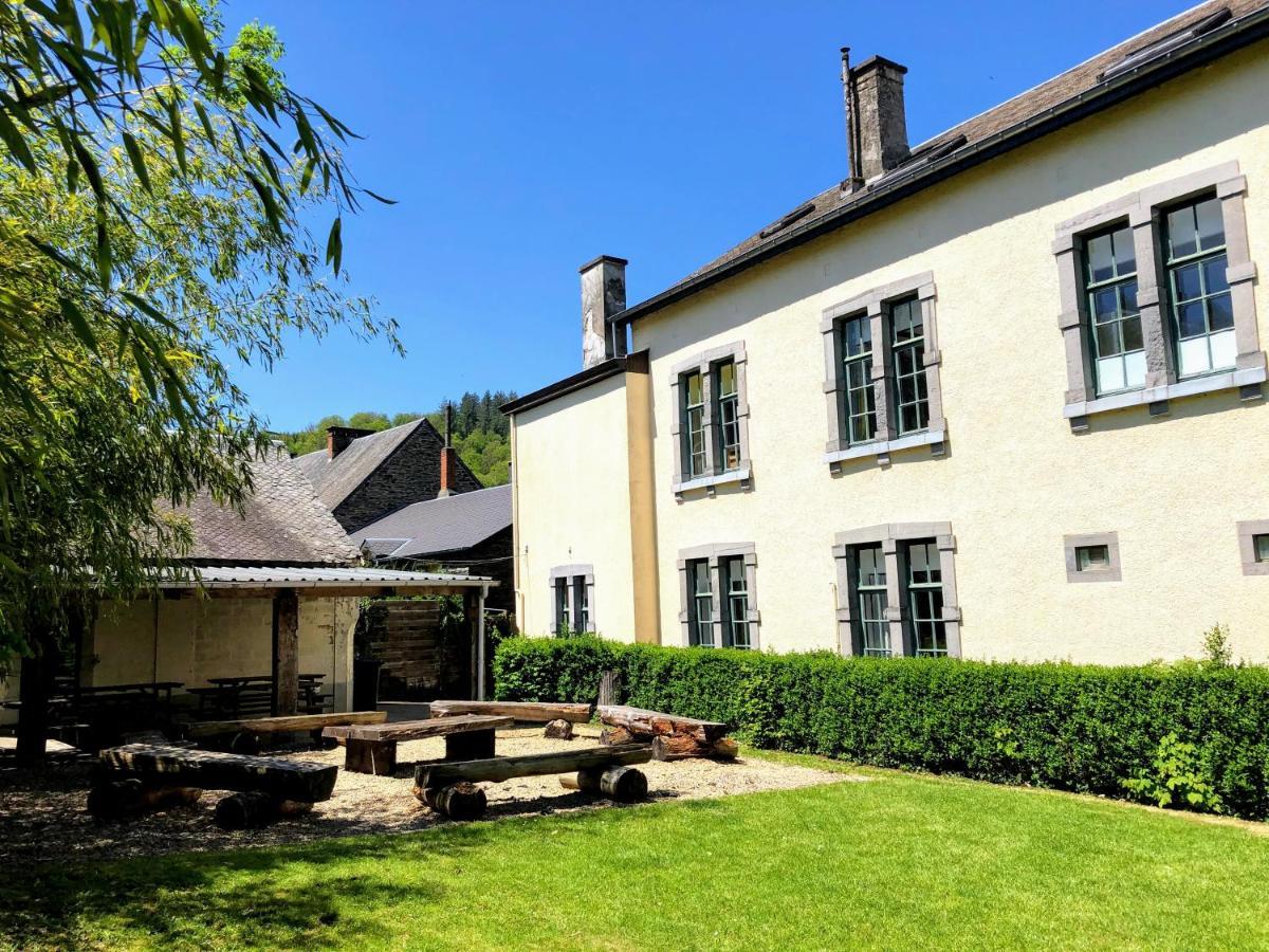 Gite De Groupe De La Semois Alle Exteriör bild